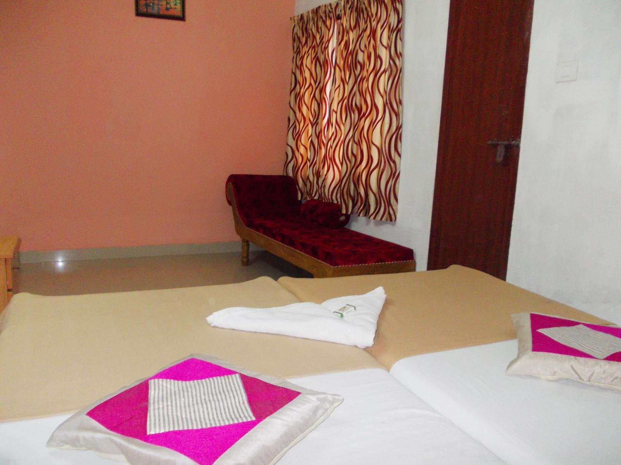 Rosegarden Homestay Fort Kochi Exterior photo